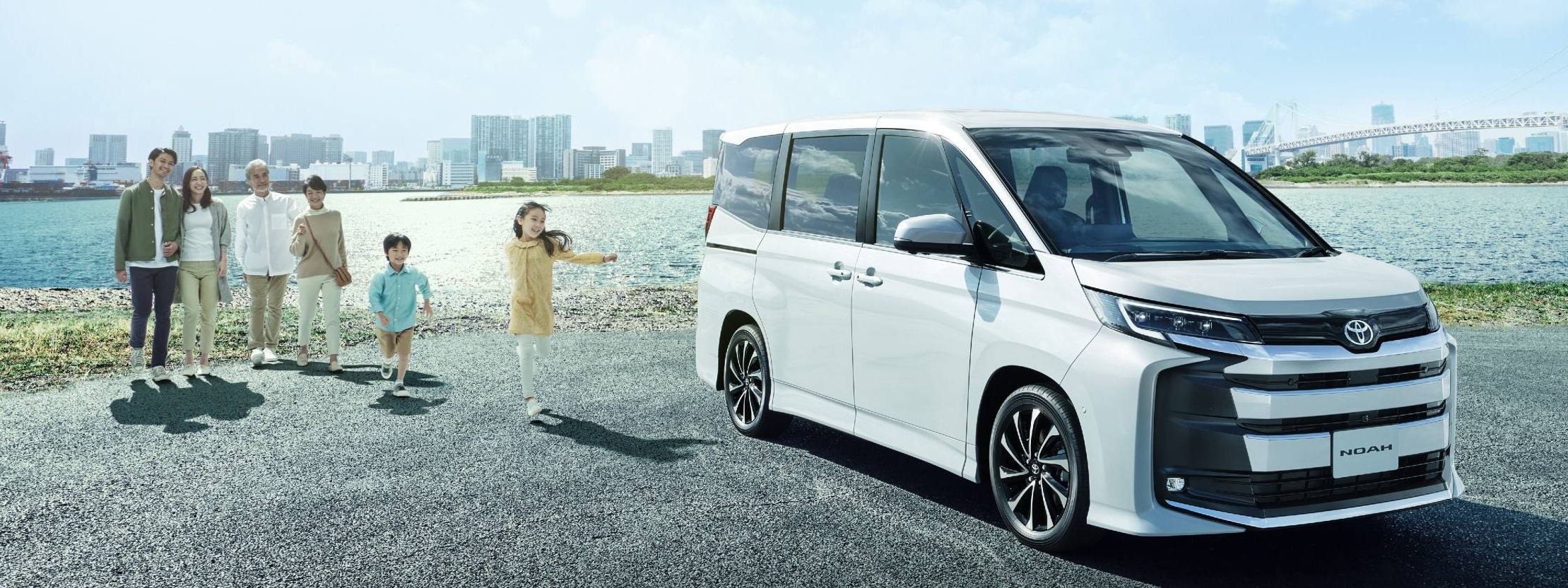 【モデル入り素材】S-Z（2WD・7人乗り）